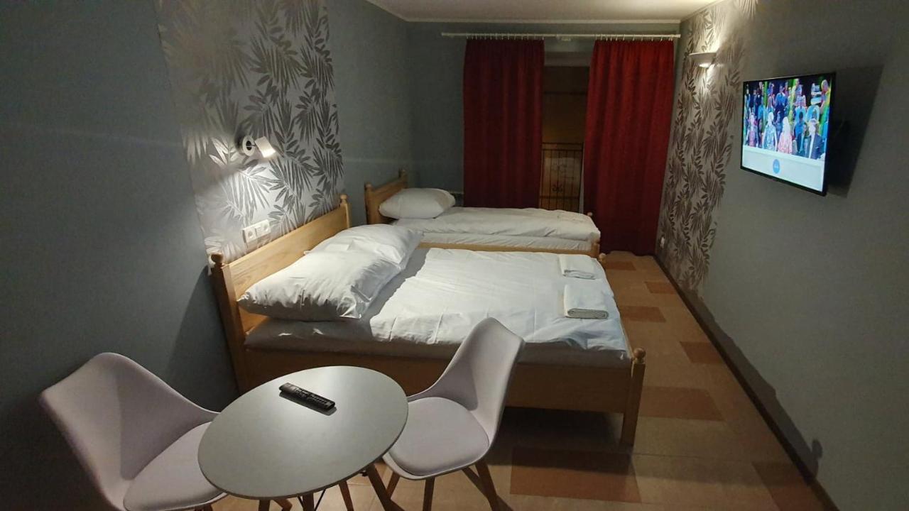 اوك Villa Eden & Restaurant المظهر الخارجي الصورة