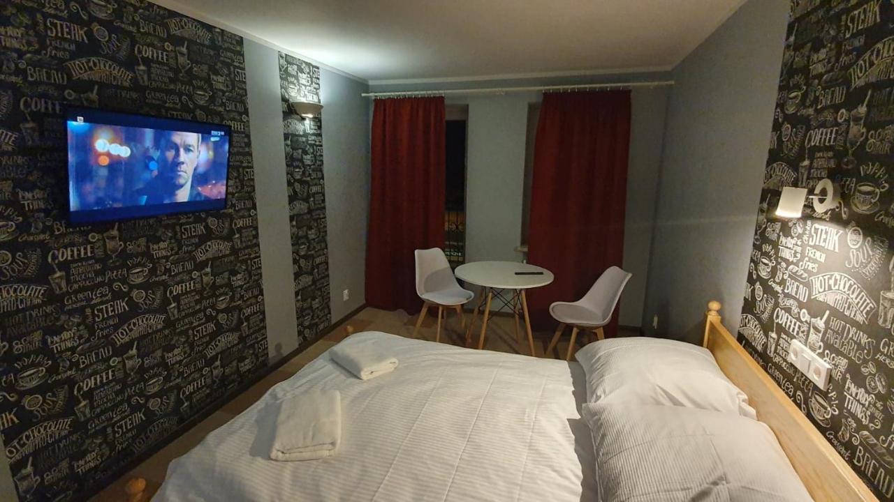اوك Villa Eden & Restaurant المظهر الخارجي الصورة