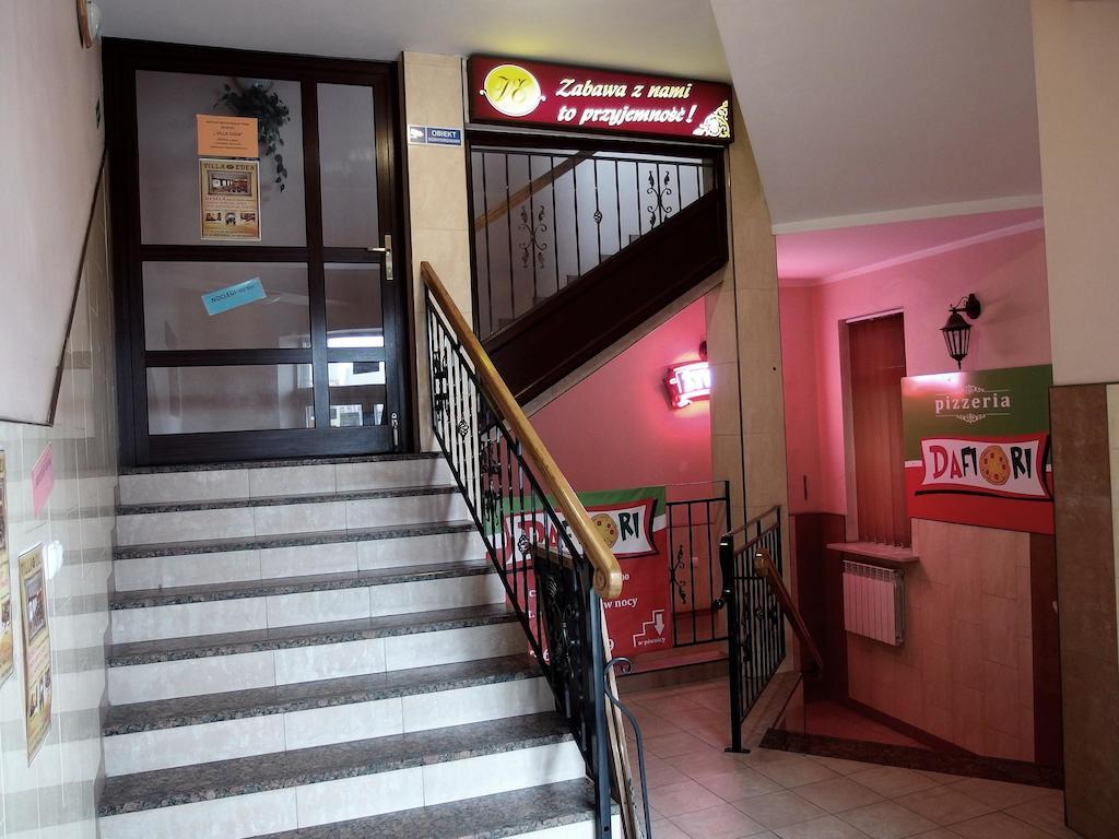 اوك Villa Eden & Restaurant المظهر الخارجي الصورة